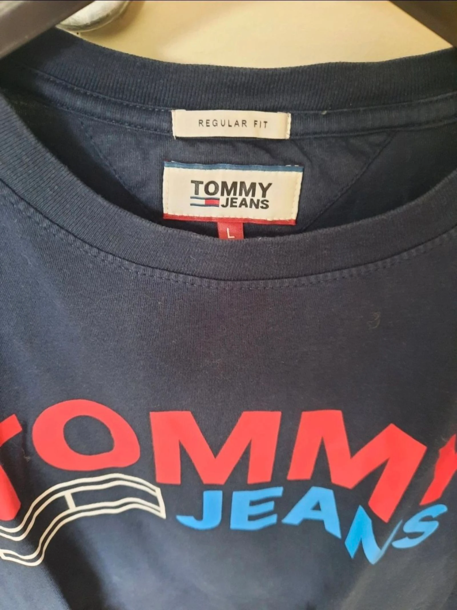 T-shirt Tommy Jeans taille L – photo 3